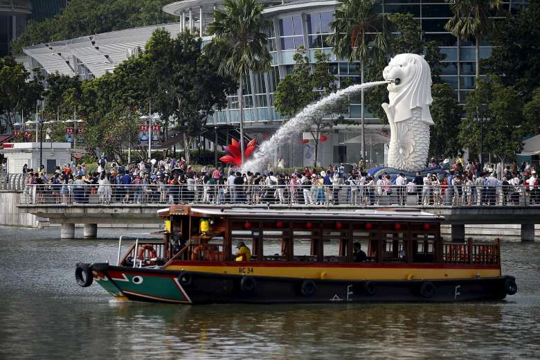 Singapore City Tour - Sharing Coach